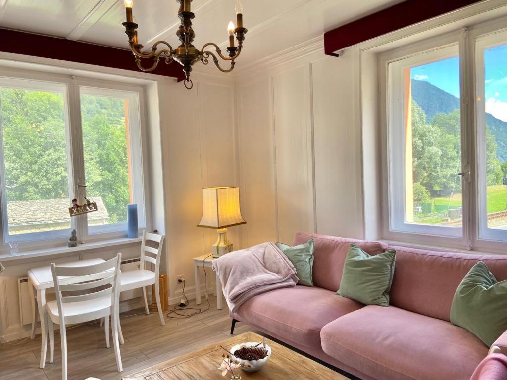 Chasa Sassalbo Bed and Breakfast Poschiavo Eksteriør billede